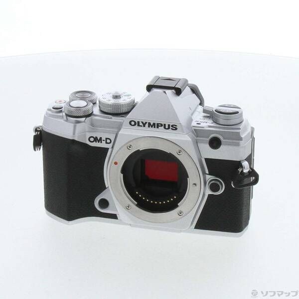 ソフマップ 〔中古品〕 OM-D E-M5 Mark III ボディ シルバー【352】