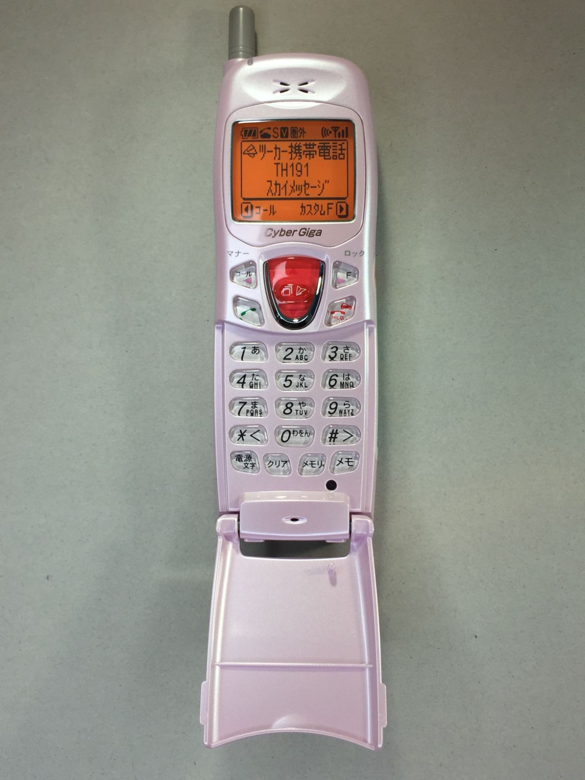 携帯電話　モックアップ23個と小型カメラTOREVAのモック モックアップ KYOCERA M435 店頭見本 未使用に近い - メルカリ