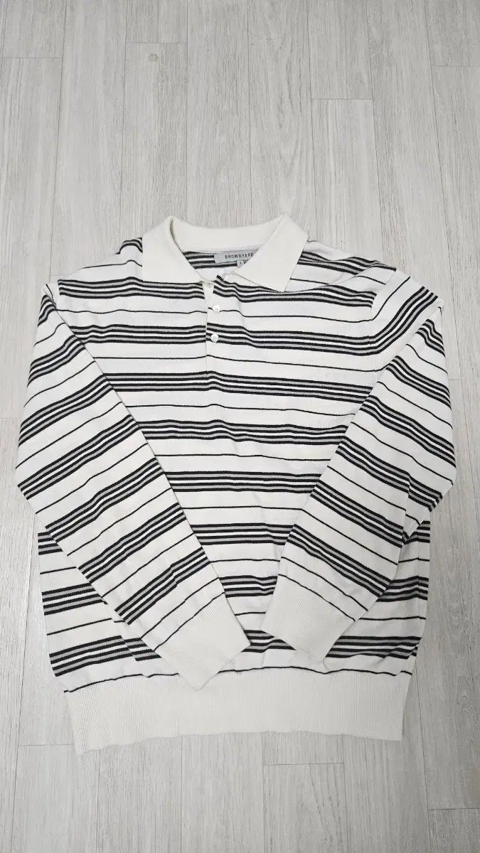 4 ブラウンヤード ストライプ カラーTシャツ