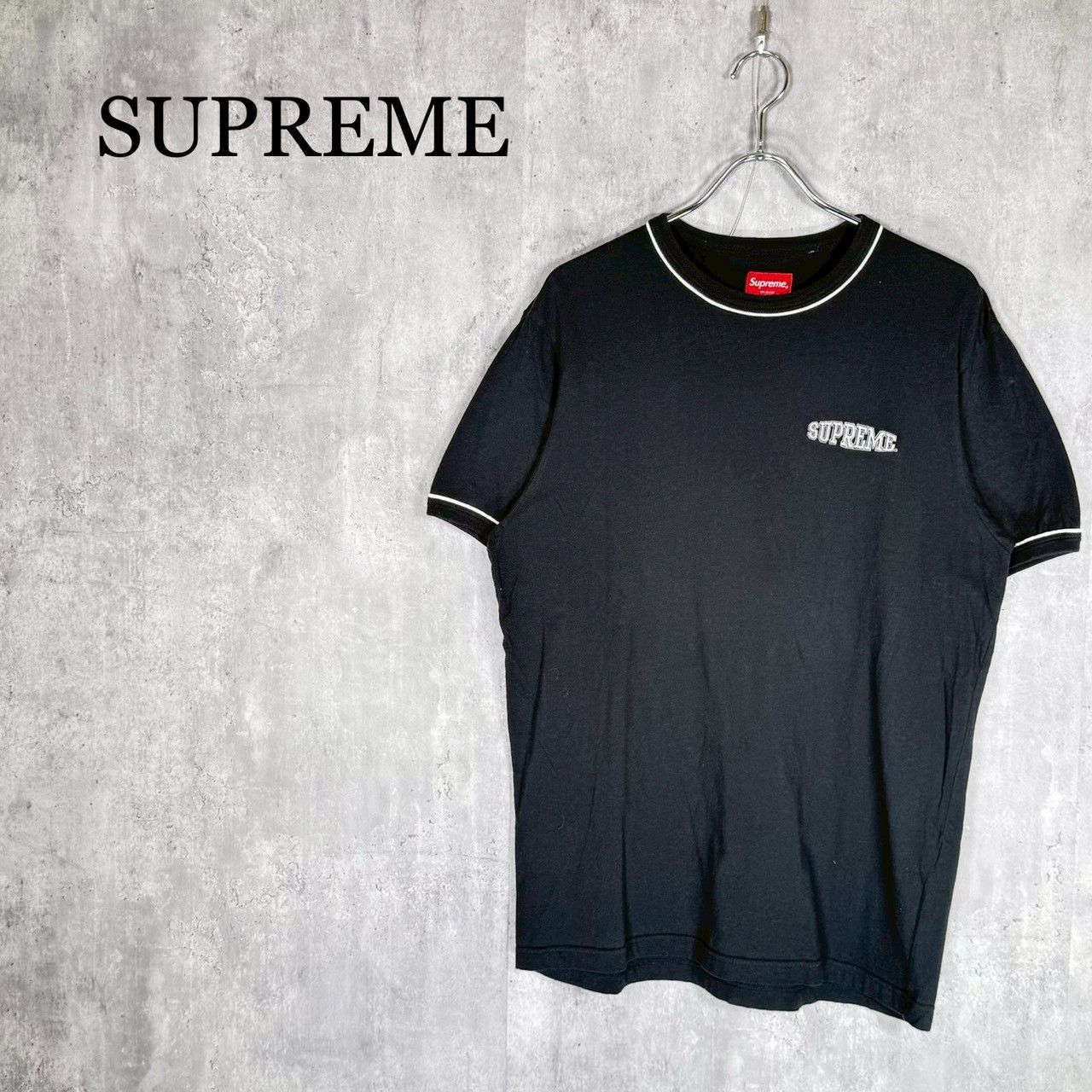 『SUPREME』シュプリーム（M）ロゴ刺繍　パイピング リンガー Tシャツ