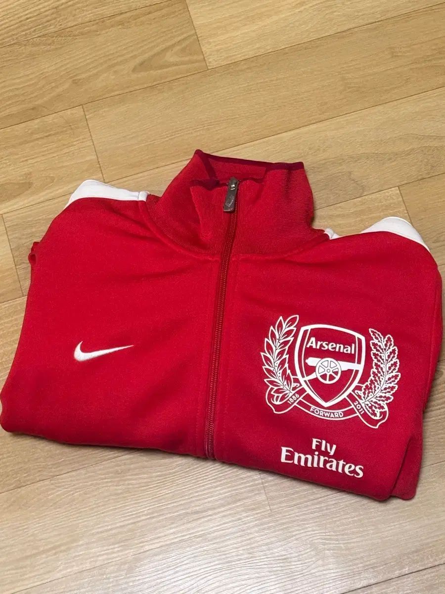 NIKE アーセナル 125周年 記念 アニバーサリー トラックジャージ (レッド) 出品