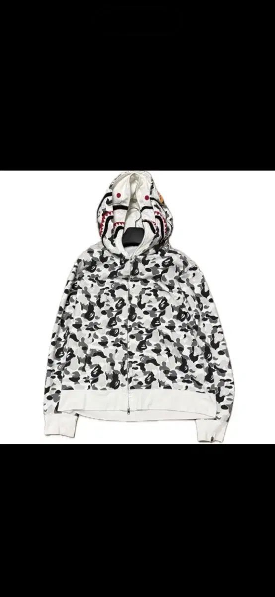 A BATHING APE ダブルチュールシャーク カモフラ白 ジップアップ