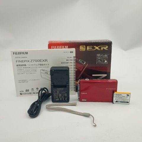 FUJIFILM FinePix Z700EXR Red コンパクトデジタルカメラ /