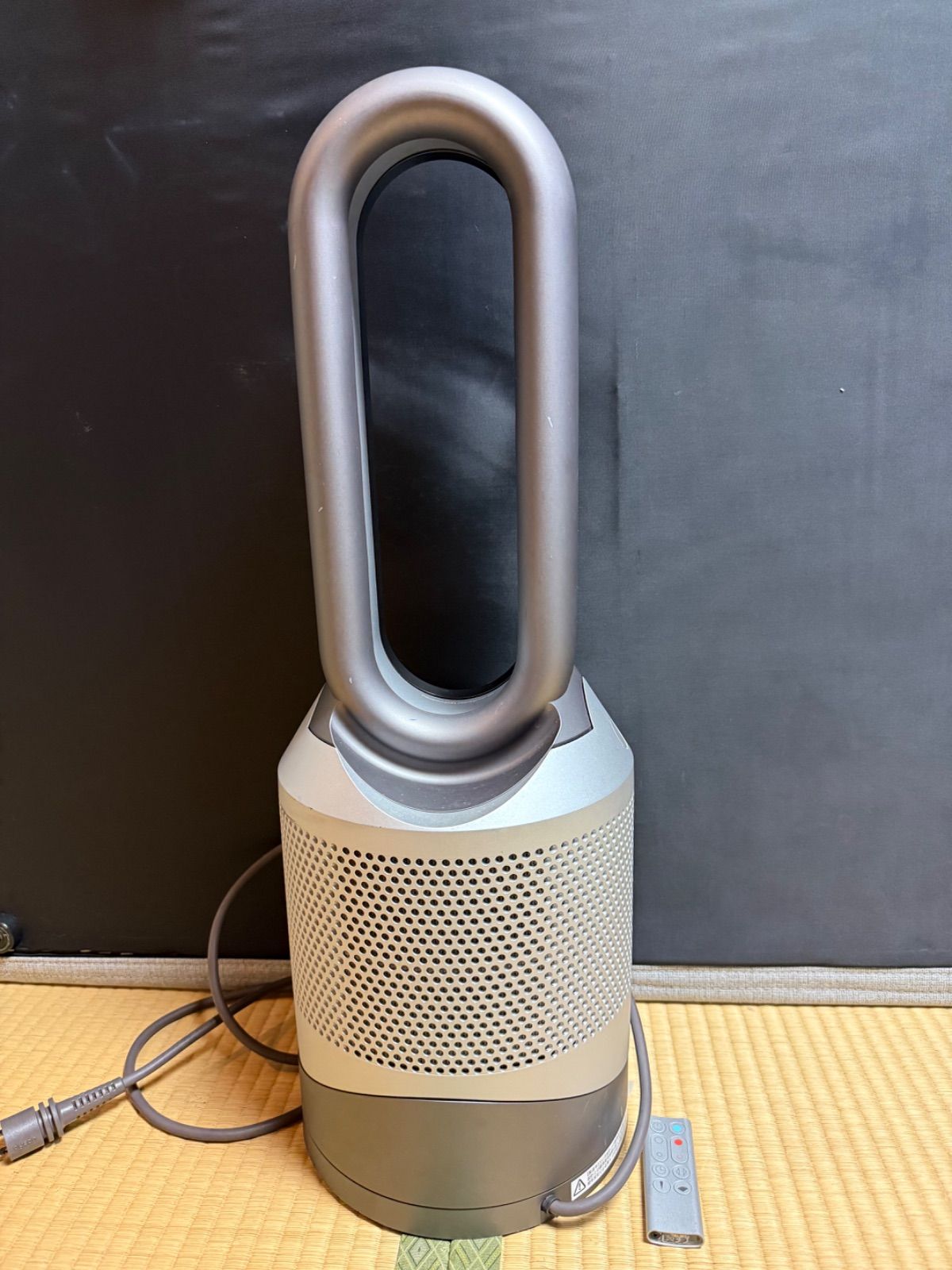 Dyson ダイソン空気清浄機能付ファンヒーター hot+cool Dyson ダイソン空気清浄機能付ファンヒーター hot+cool
