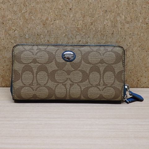 ＜美品＞COACH シグネチャー柄 長財布 ダブルラウンドファスナー コーチ