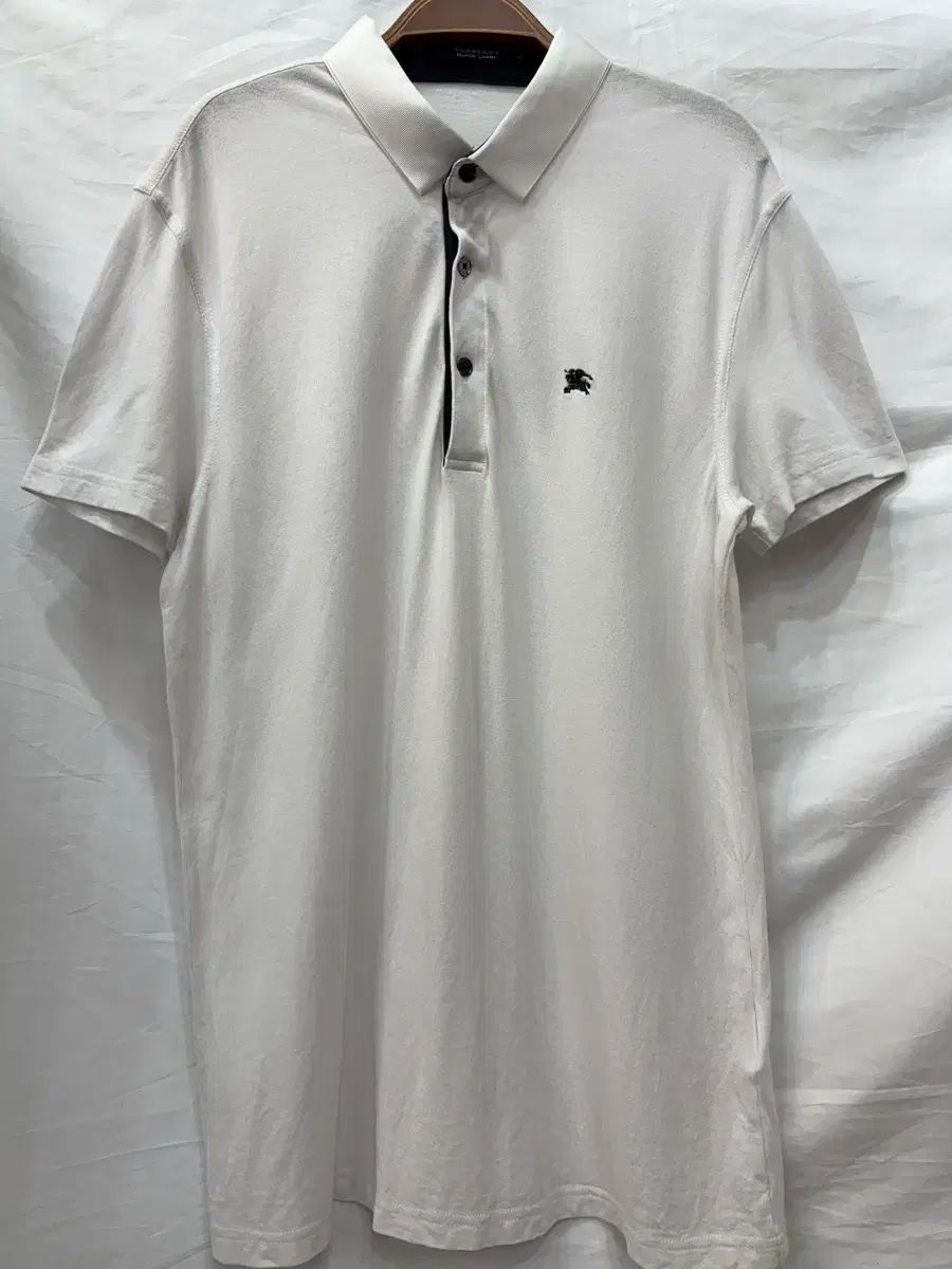 バーバリー 白 カラーTシャツ 95サイズ（正規品）