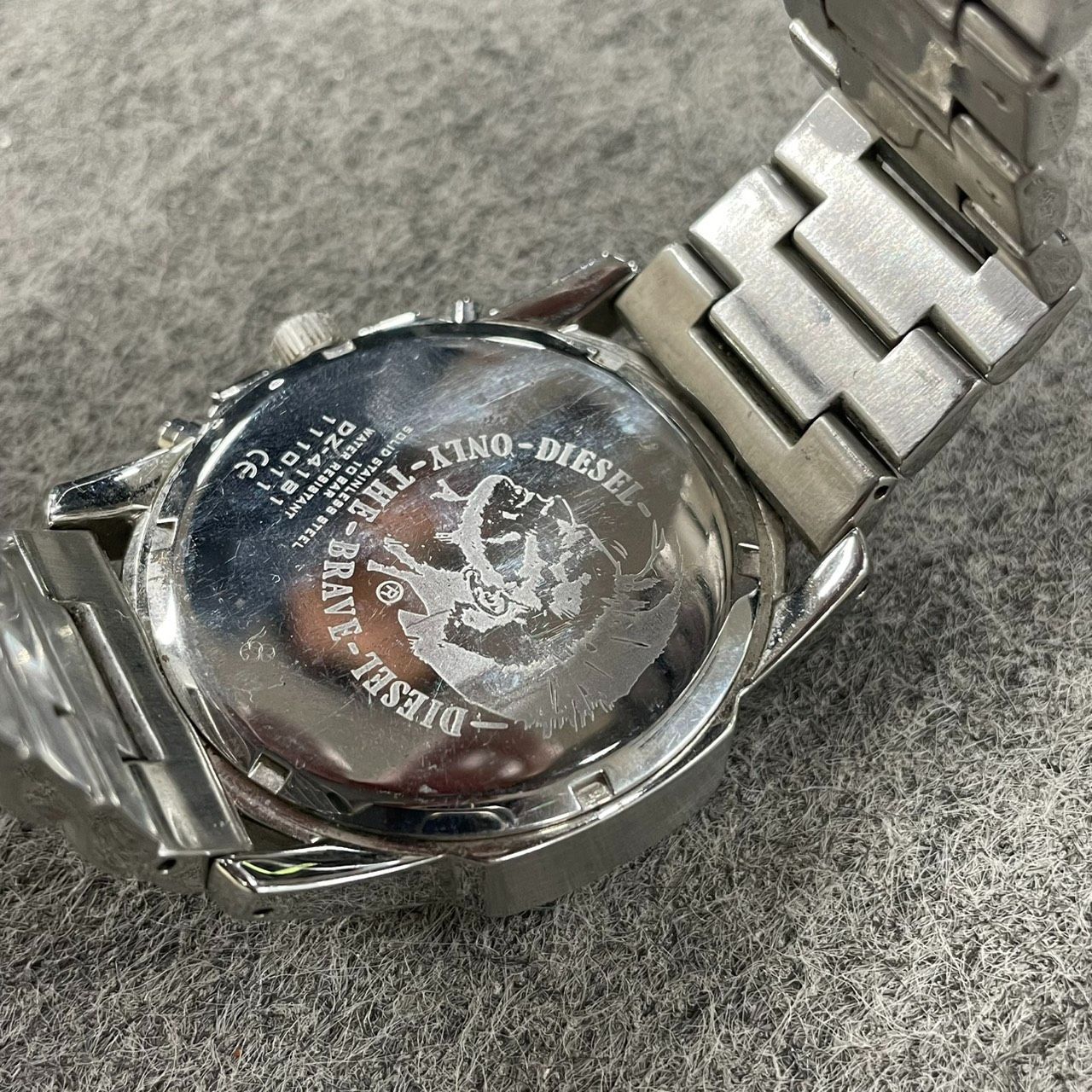 DIESEL 腕時計 メンズ DZ-4181 シルバー クロノグラフ ディーゼル. 箱 
