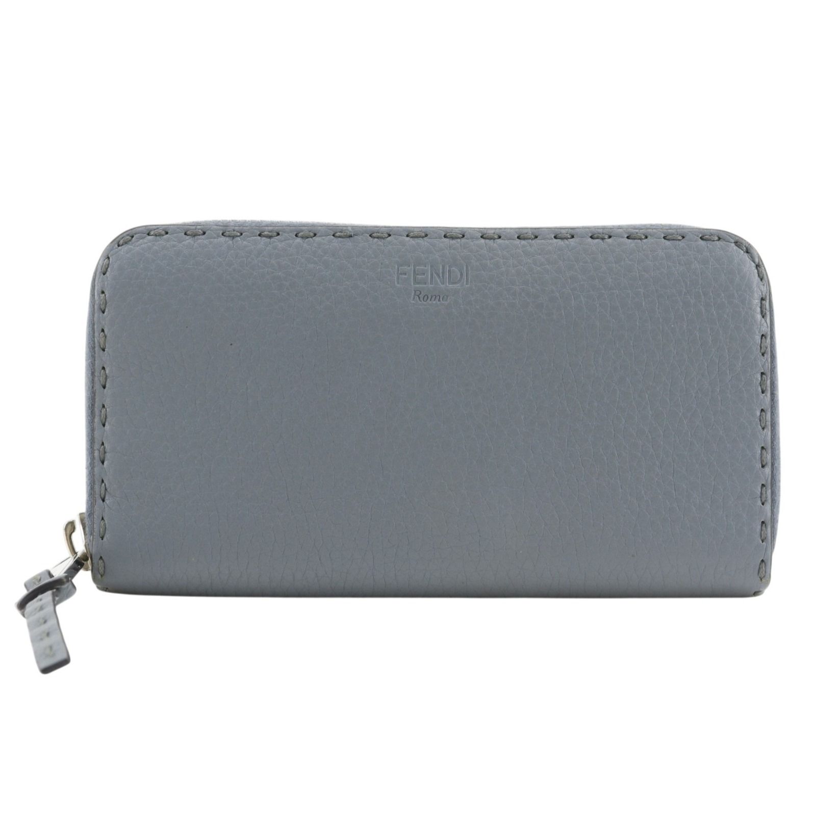 【FENDI】フェンディ ラウンドファスナー セレリア 8M0374 レザー 水色 レディース 長財布