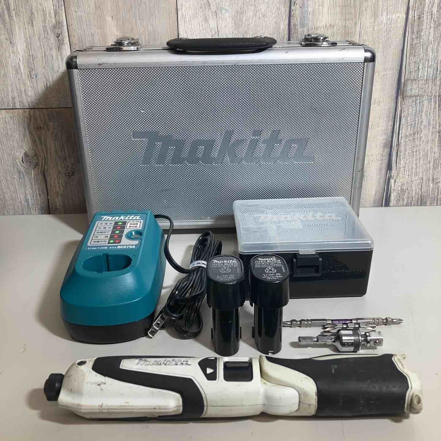 ☆マキタ(makita) 18V 125mmコードレス丸ノコ KS516DRGX バッテリー2個