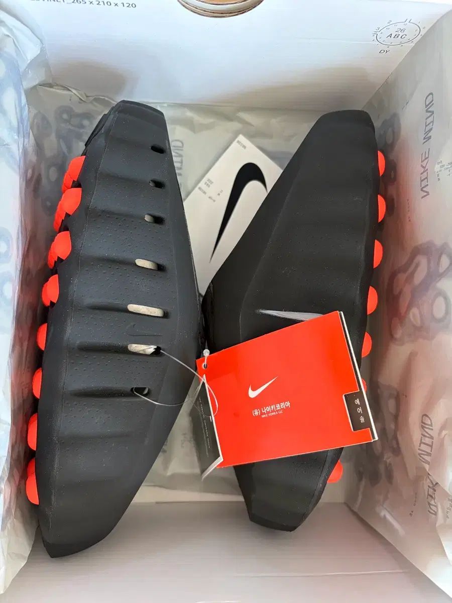230 NIKE マイン ド 001 ブラック クロム 新品 安く 出品 34,254円