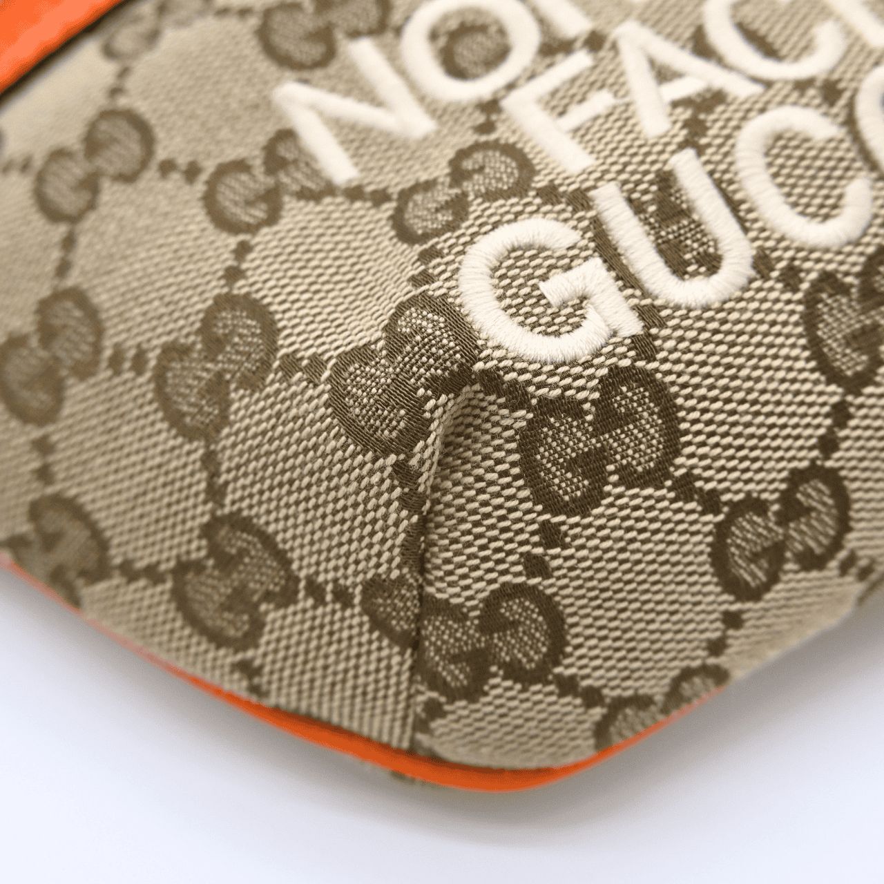 GUCCI グッチ GGキャンバス ボディバッグ オレンジ ブラウン
