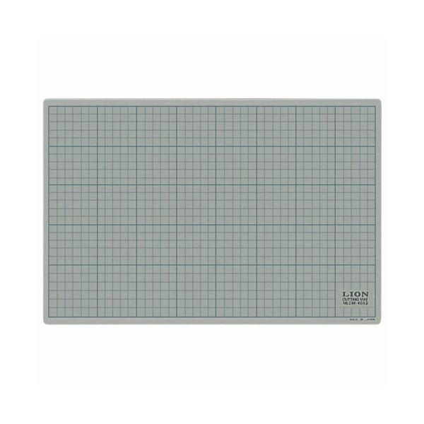 (まとめ) ライオン事務器 カッティングマット 再生PVC製 両面使用 450×300×3mm 灰/黒 CM-4512 1枚 〔×5セット〕