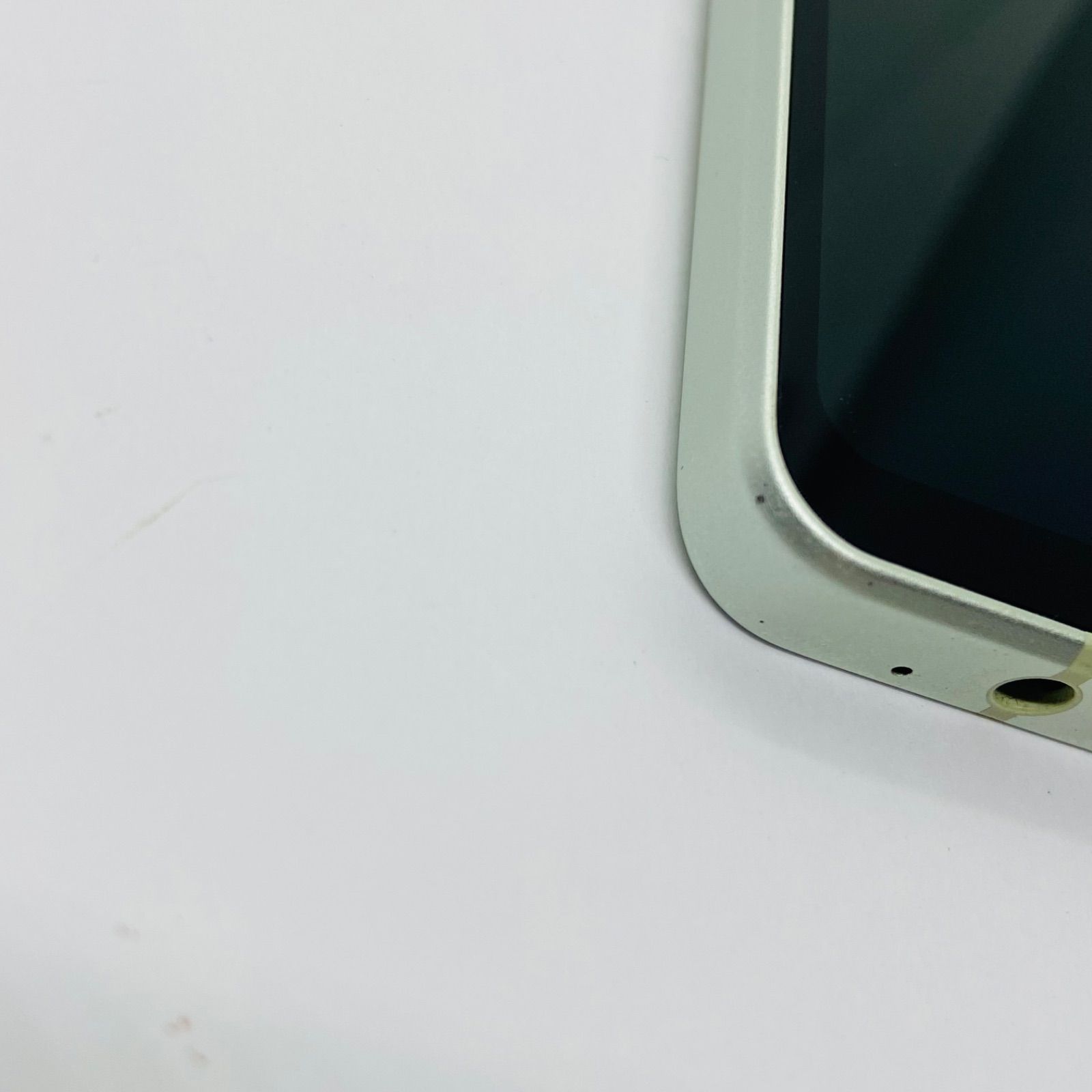 訳あり】AQUOS sense8 128GB SHG11 ライトカッパー - メルカリ