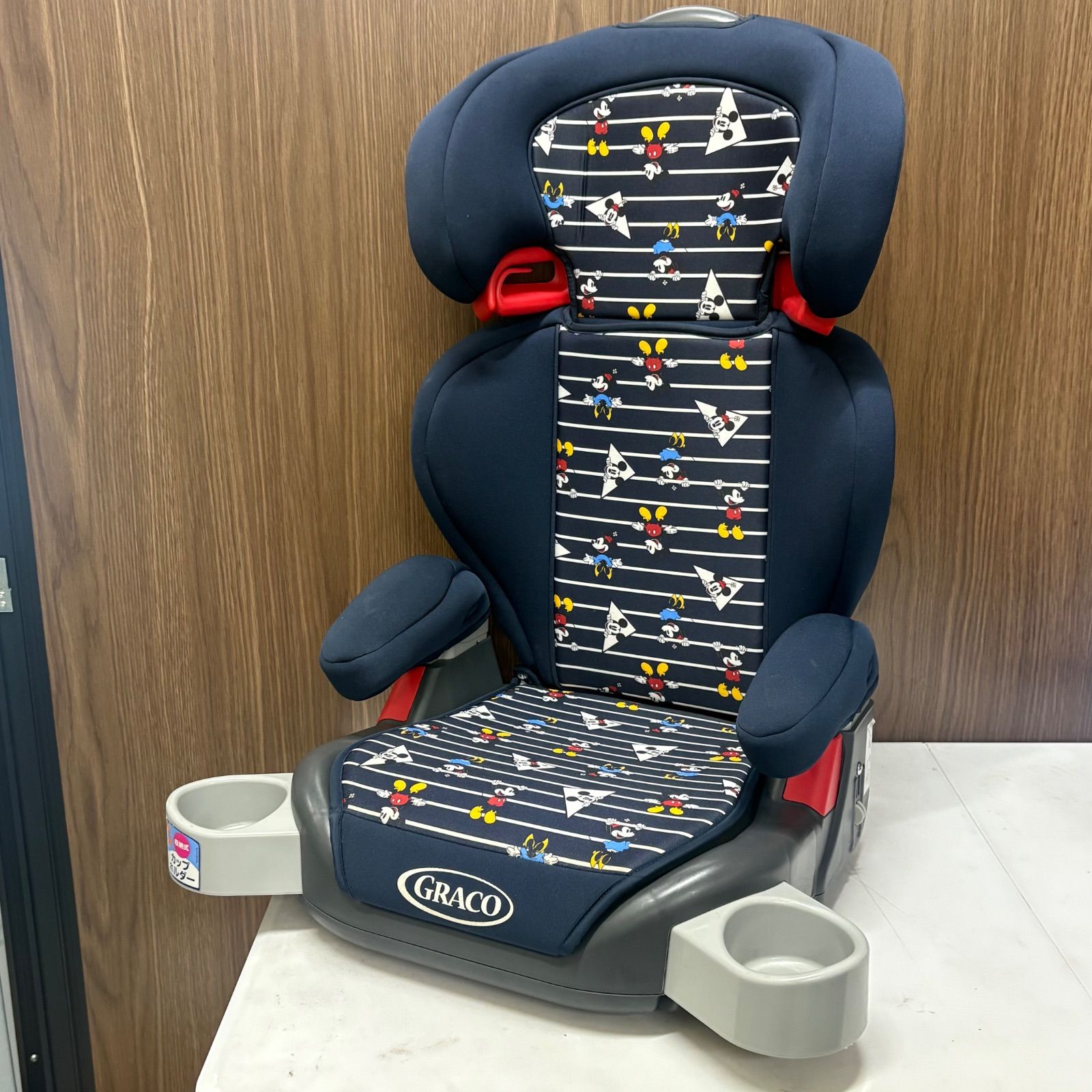GRACO ジュニアシート　ミッキー柄