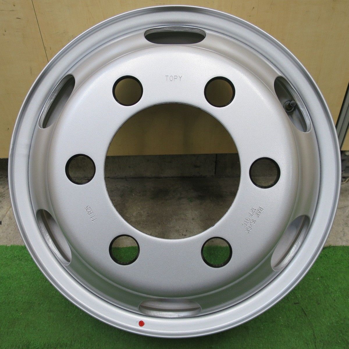 [送料無料] 未使用！1本★トラック TOPY スチール ホイール 16インチ 16×6K トピー 127-9TC PCD222.25/6H★6042502ナホ