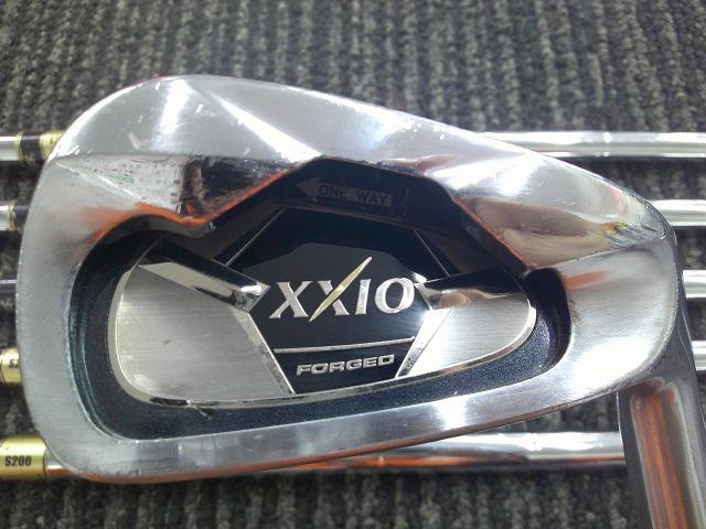 中古 アイアンセット ダンロップ ゼクシオフォージド2009/DG/S200/24[2372]■博多