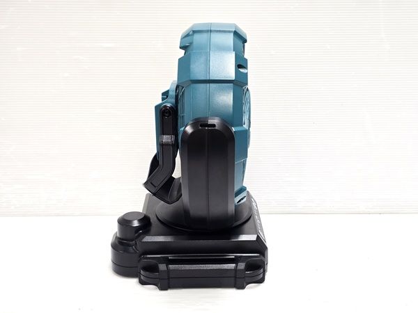 中古品】 マキタ makita 充電式ファン DCモーター CF102D 2019年製