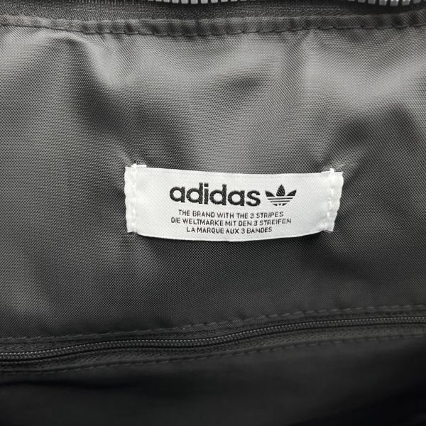 未使用 アディダス adidas トートバッグ 肩掛け ロゴ ポリウレタン