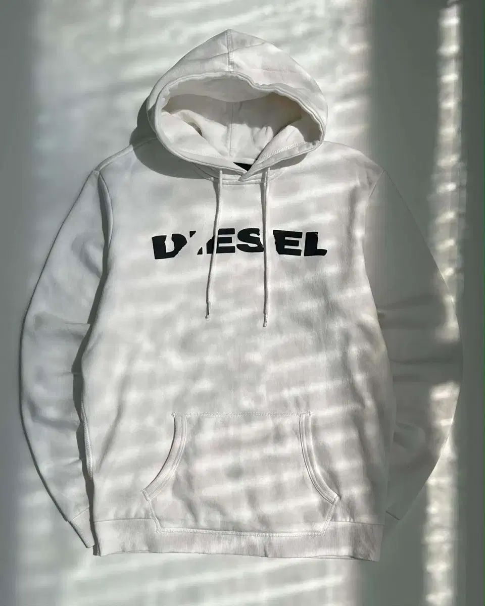 DIESEL ディーゼル 白 スウェット シャツ フーディー Tシャツ 8,754円