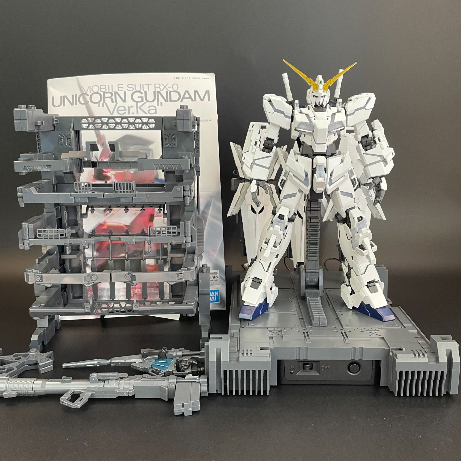 MGEX ユニコーンガンダム 組み立て済み ジャンク品 ガンプラ【ジャンク品/発光不良、多少キズ】 MGEX 1/100 ユニコーン