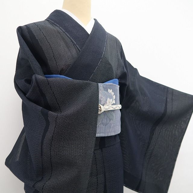 ❁tomihisa❁新品 紗紬 モノトーン 夏着物 正絹 仕付け糸付“軽やかに