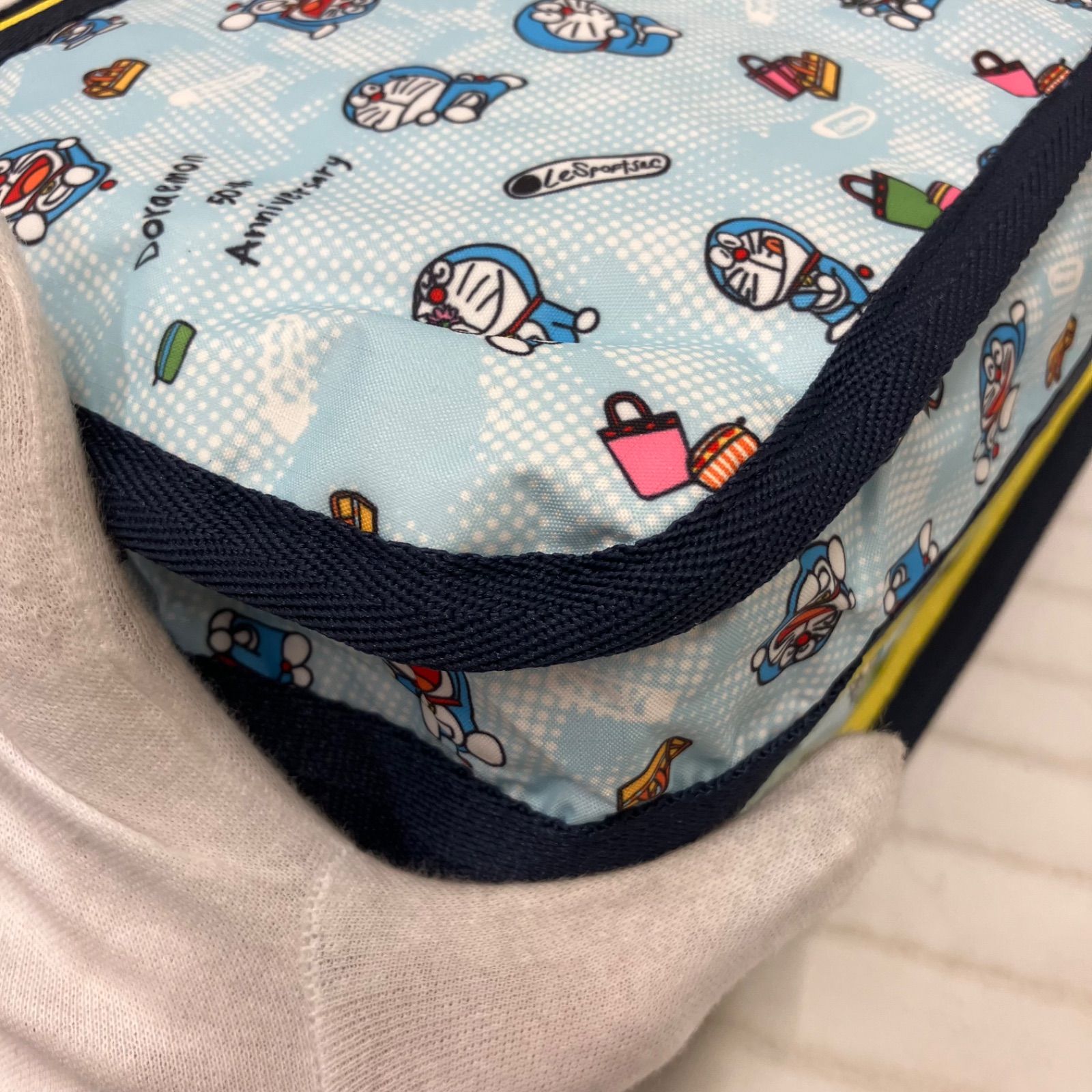【専用】【新品】レスポートサック ドラえもん ショルダーバッグ ポーチ付き 新品 レスポートサック ドラえもん ショルダーバッグ ポーチ付 マンガ
