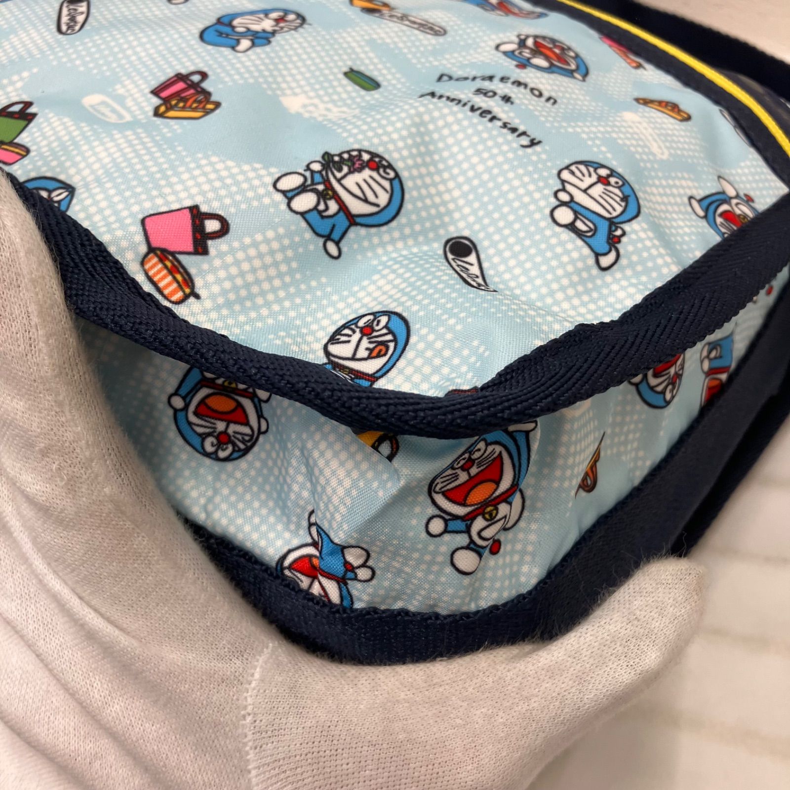3130 LeSportsac レスポートサック タグ付き ドラえもん 50周年 