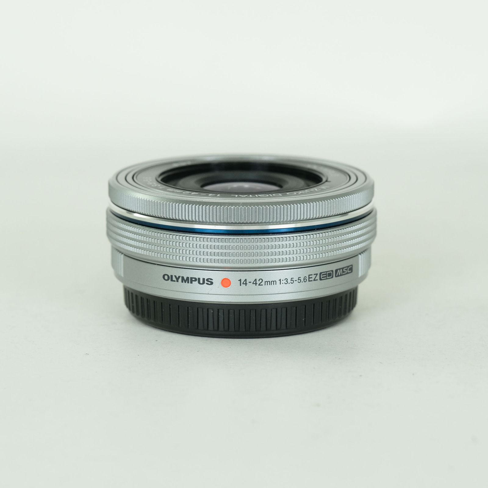 [美品] OLYMPUS M.ZUIKO DIGITAL ED 14-42mm F3.5-5.6 EZ シルバー | マイクロフォーサーズマウント