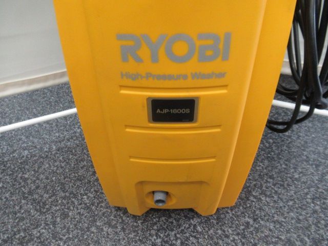 ジャンク品 RYOBI リョービ 高圧洗浄機 AJP-1600S 動作確認済み 掃除機