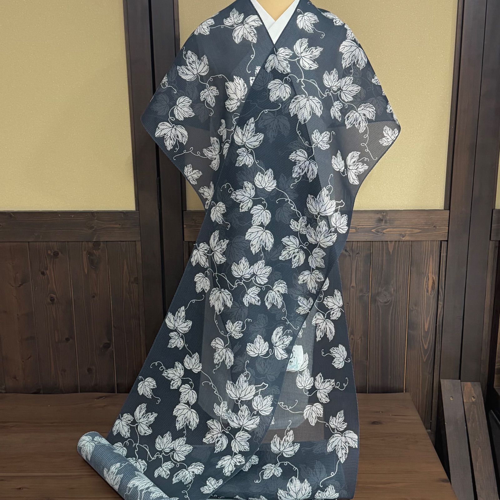 夏着物」 浴衣 竺仙 絹紅梅 蔦 0873 - メルカリ