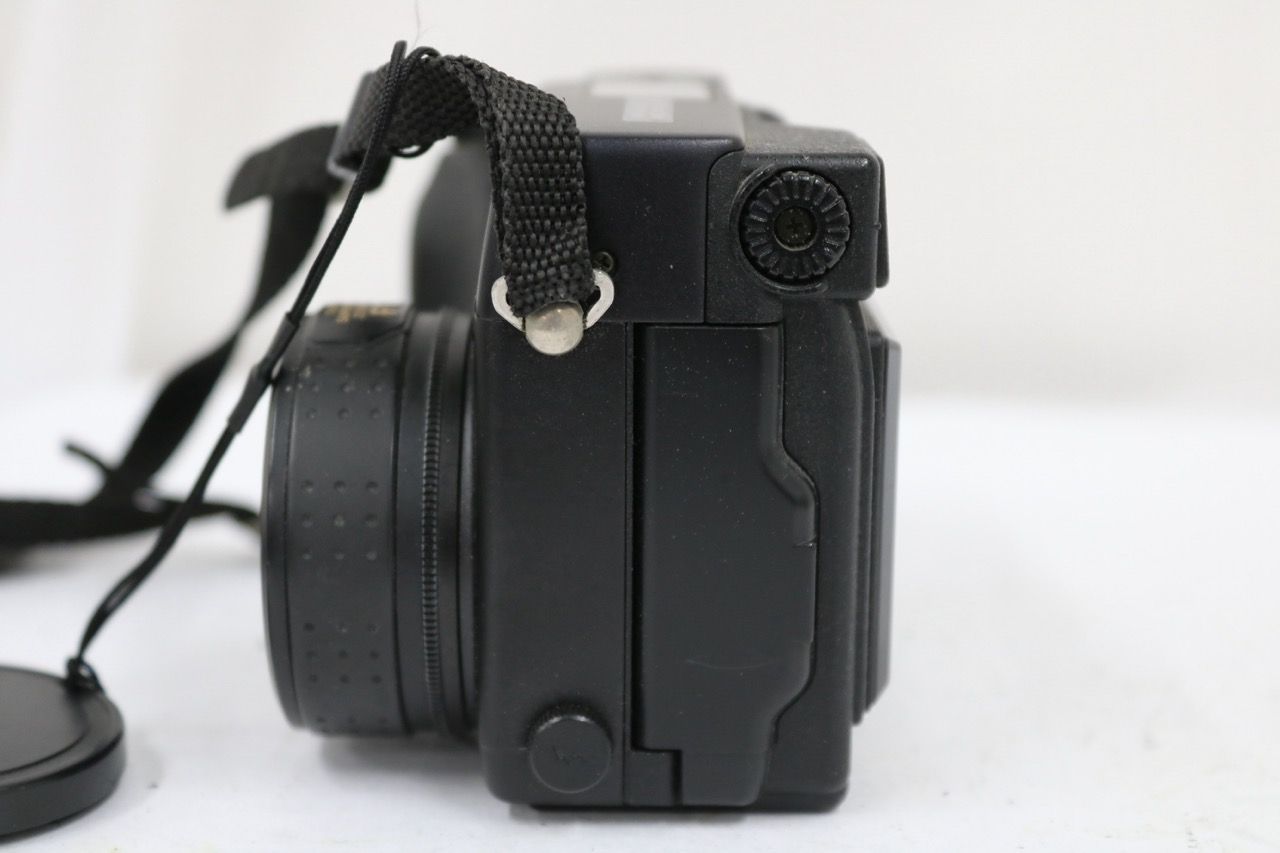 【返品保証】 【便利な単三電池で使用可】オリンパス Olympus CAMEDIA C-4040ZOOM ブラック e11449 【返品保証】 【便利な単三電池で使用可】オリンパス Olympus CAMEDIA C-4040ZOOM ブラック e11449