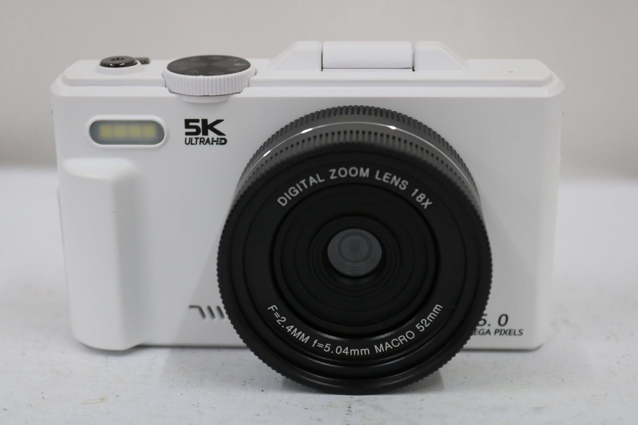 【返品保証】 【元箱付き】DIGITAL CAMERA 5K Ultra HD 18x ホワイト バッテリー付き e11445 【返品保証】 【元箱付き】DIGITAL CAMERA 5K Ultra HD 18x ホワイト バッテリー付き e11445