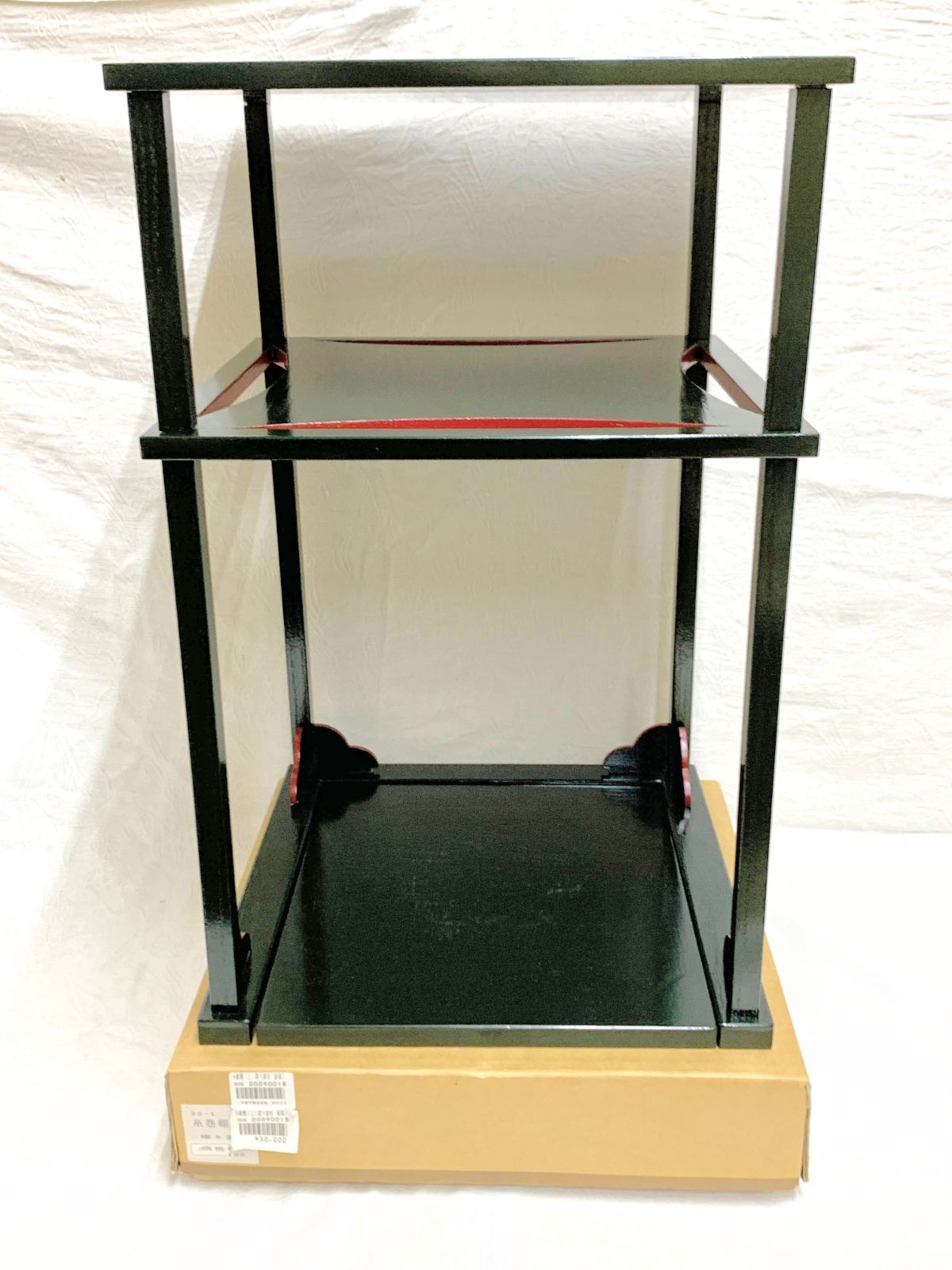 茶道具 碌々斎好写 糸巻棚 二重棚 青漆爪紅 組み立て式 元箱 Amazon.co.jp: 茶道具『糸巻棚碌々斎好写組立式』紙箱入表千家11代茶棚