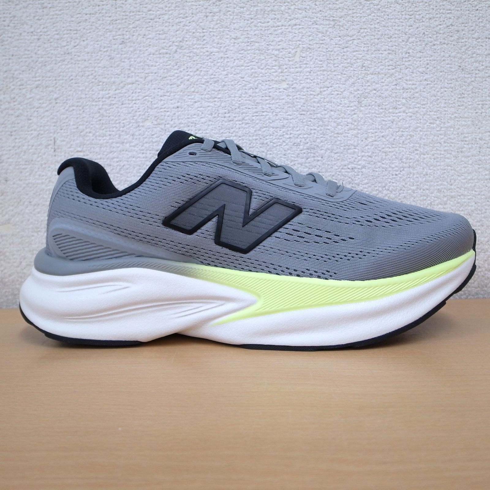 New Balance ニューバランス　Fresh Foam X Kaiha v2　スニーカー　ランニングシューズ　カジュアルシューズ　ウォーキンググシューズ　MKAIR5VJ　グレー　27.0cm　2E　M5004T