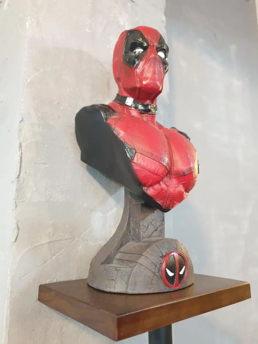 MARVEL(マーベル) 胸像 ブラックパンサー サノス デッドプール 35cm まとめ MARVEL(マーベル) 胸像 ブラックパンサー サノス デッドプール 35cm まとめ