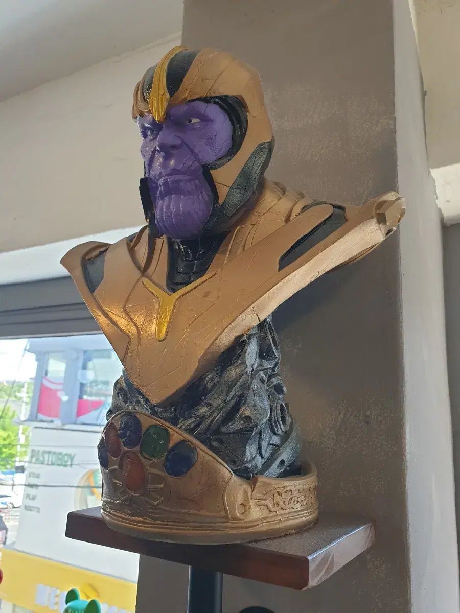 MARVEL(マーベル) 胸像 ブラックパンサー サノス デッドプール 35cm まとめ MARVEL(マーベル) 胸像 ブラックパンサー サノス デッドプール 35cm まとめ