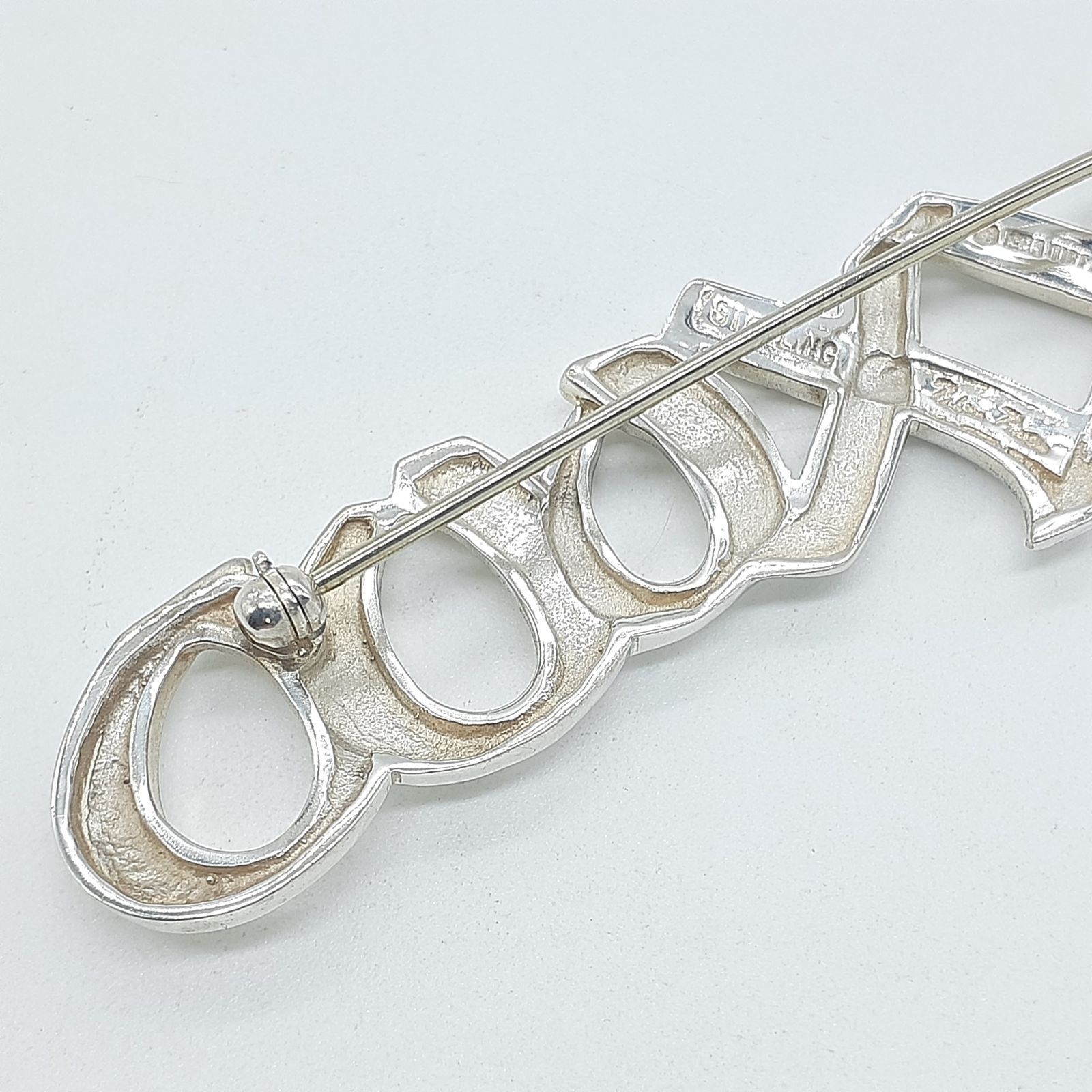 美品 ティファニー TIFFANY&Co. ブローチ ラブ＆キス パロマピカソ 925