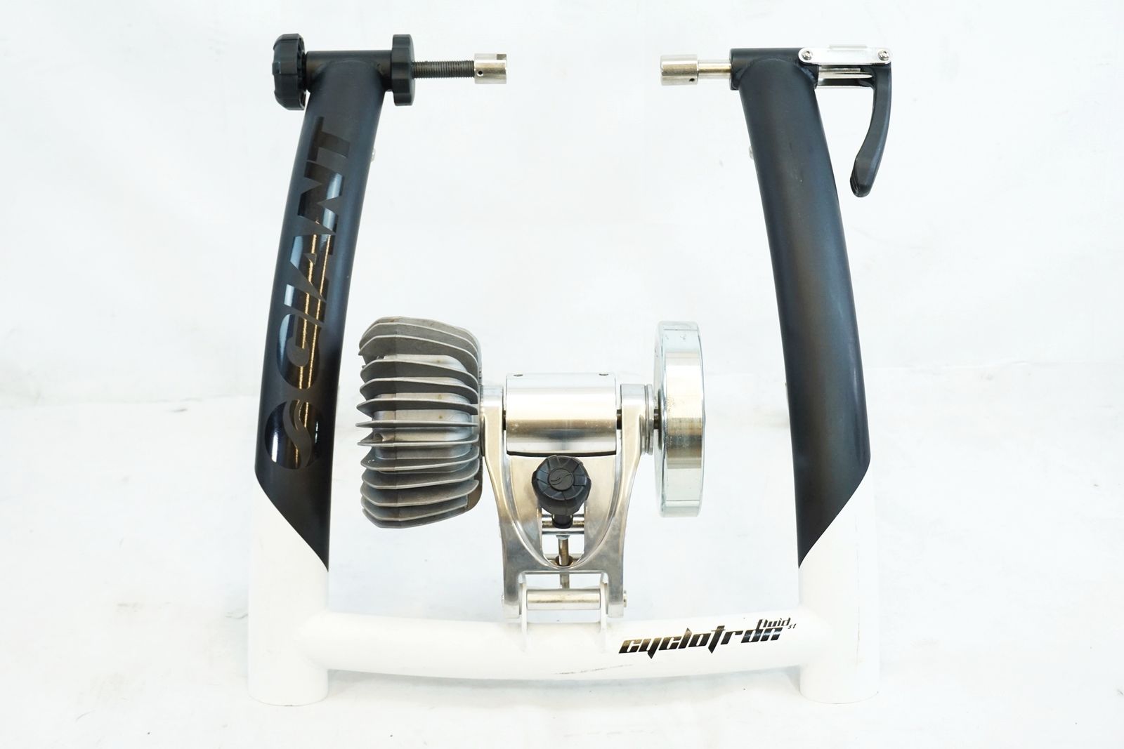 GIANT 「ジャイアント」 CYCLOTRON FLUID ST サイクルトレーナー 