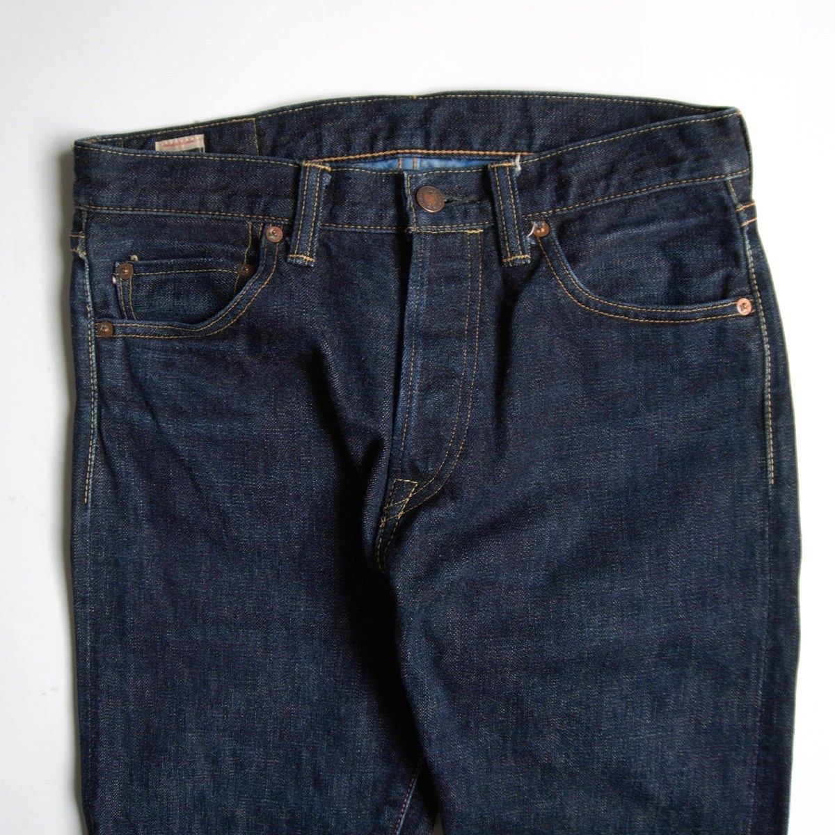 【味野本店 限定】 桃太郎ジーンズ【AJ-SKMB 出陣レーベル スリム ボタンフライ】W32 デニムパンツ s2605002 【味野本店 限定】 桃太郎ジーンズ【AJ-SKMB 出陣レーベル スリム ボタンフライ】W32 デニムパンツ s2605002