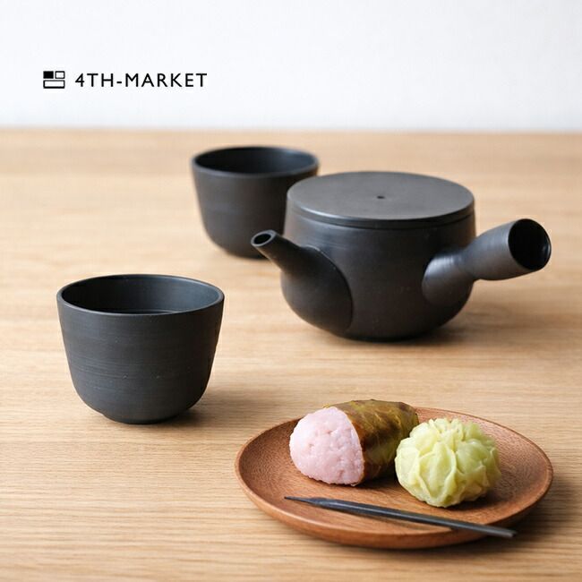 4th-market チャノキ 急須＆煎茶《2個セット》(急須セット 萬古焼 日本製 おしゃれ 取っ手 茶こし付き ステンレス 網 洗いやすい かわいい 小さめ ペア 湯のみ カップ 二人用 ポット 注ぎやすい かわいい急須 湯呑セット 来客用 湯呑み茶碗)