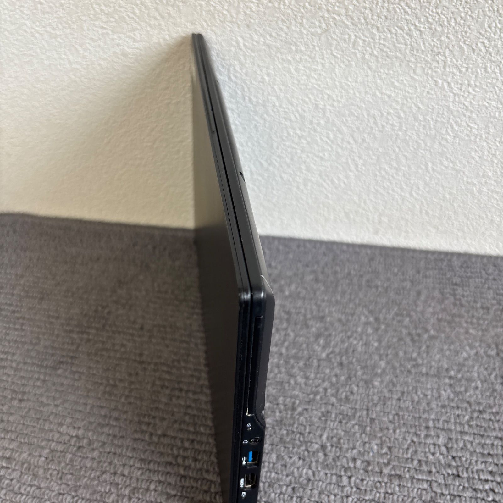 富士通lifebook U9311/F i5-1145G7 メモリ8GB SSD 256GB Win11 顔、指紋認証 富士通lifebook U9311/F i5-1145G7 メモリ8GB SSD 256GB Win11 顔、指紋認証