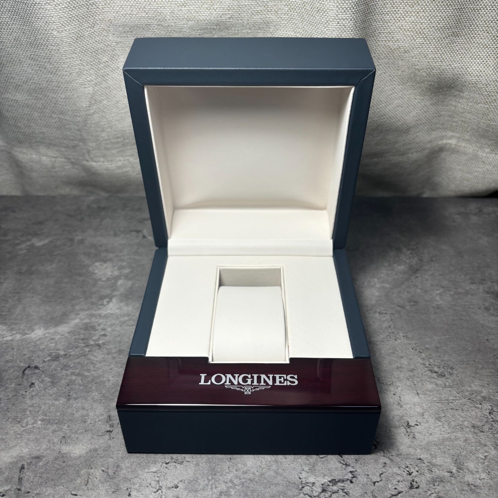 LONGIES ロンジン 時計 ケース 空箱 BOX 外箱付 腕時計用 保証書カード 取扱説明書付 LONGIES ロンジン 時計 ケース 空箱 BOX 外箱付 腕時計用 保証書カード 取扱説明書付