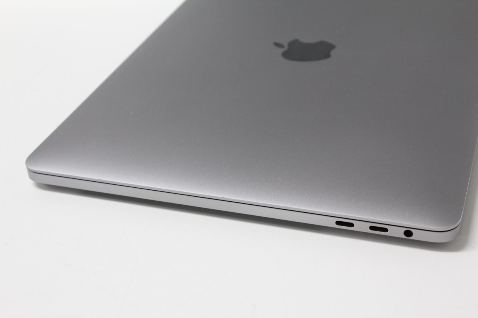 【ジャンク品】MacBook Pro(13インチ,2018,Thundeabolt 3ポート x 4)512GB/8GB〈MR9R2J/A〉④ 【ジャンク品】MacBook Pro(13インチ,2018,Thundeabolt 3ポート x 4)512GB/8GB〈MR9R2J/A〉④