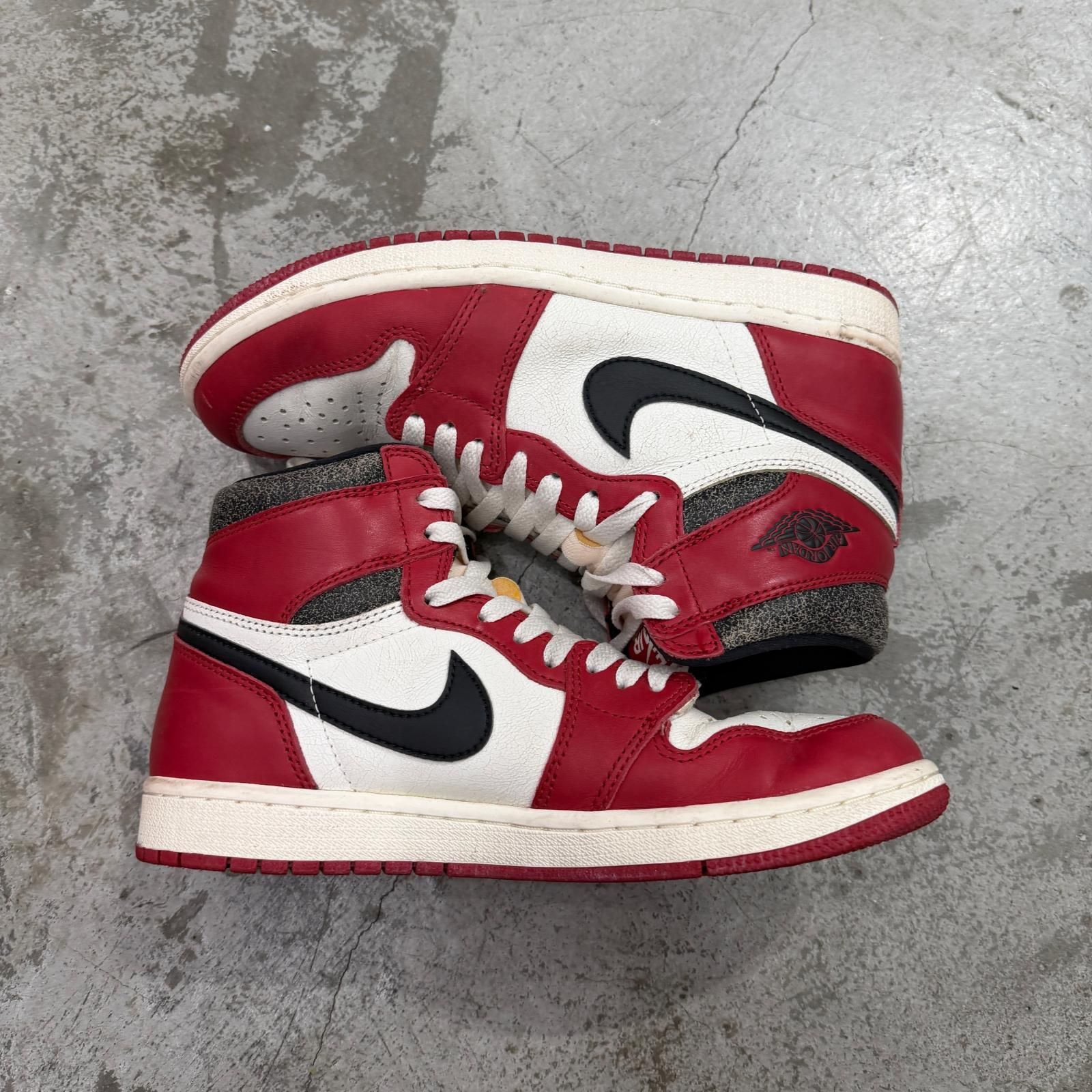 NIKE Air Jordan 1 High OG NIKE Air Jordan 1 High OG