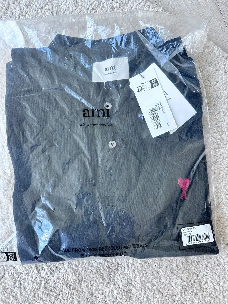 正規品) アミ カラーTシャツ 出品