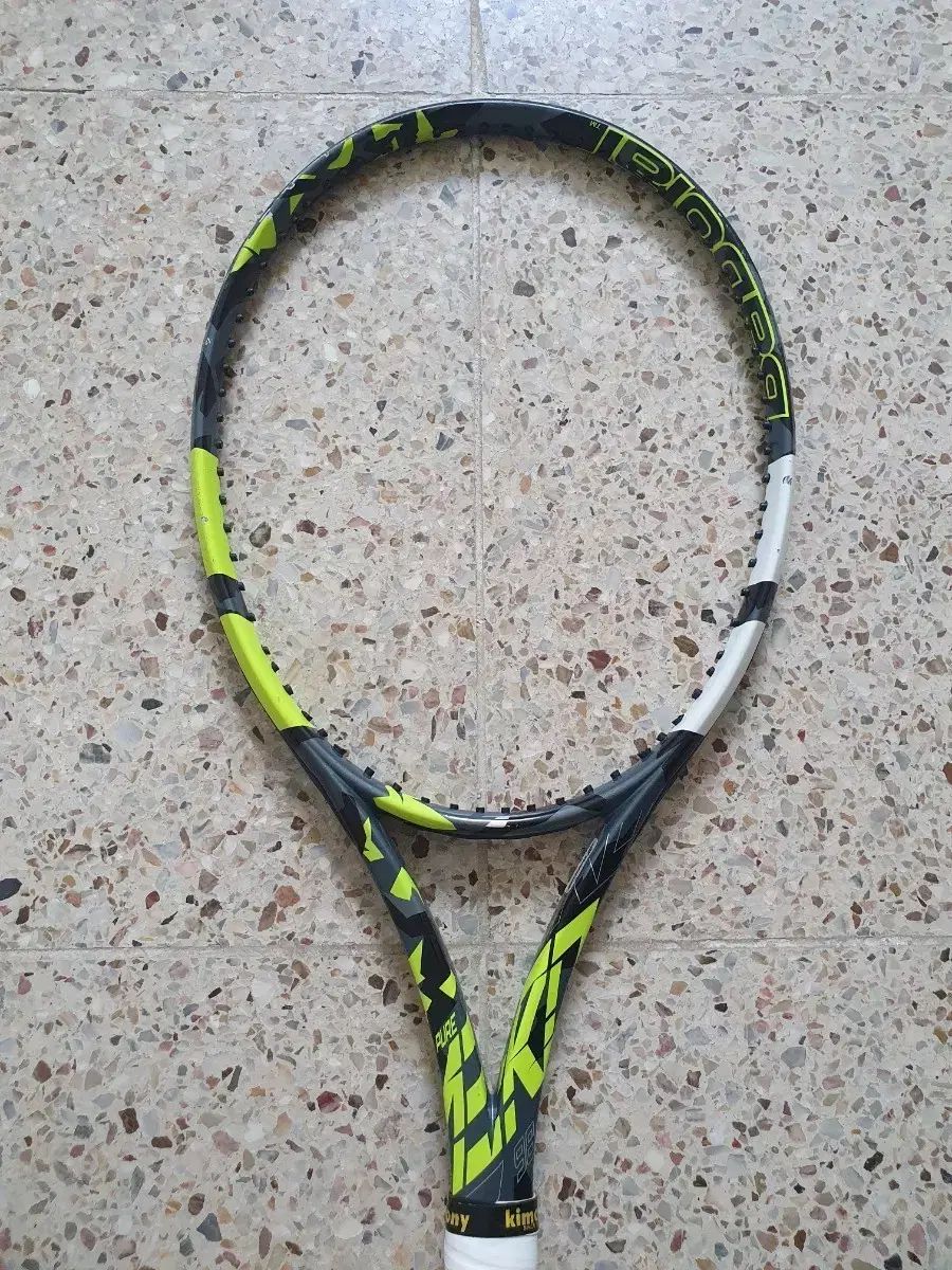 2023 BabolaT（バボラ） ピュアエアロ 98 2グリップ テニス ラケット