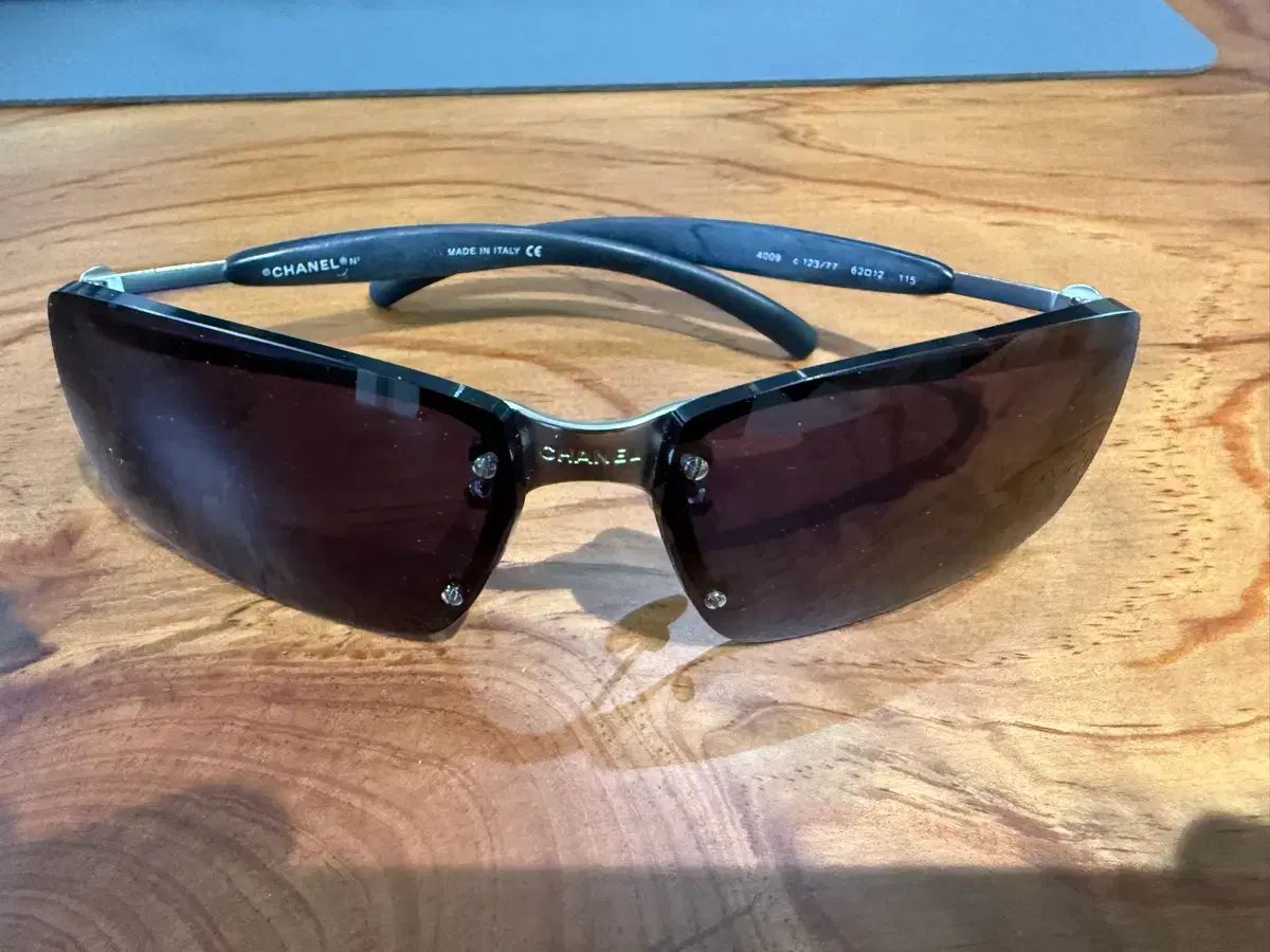 シャネル ヴィンテージ スポーツ サングラス 4009 C123/77