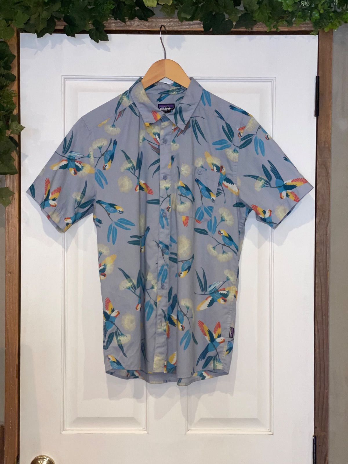 Patagonia Half sleeve shirt Botanical &Birds S〜M