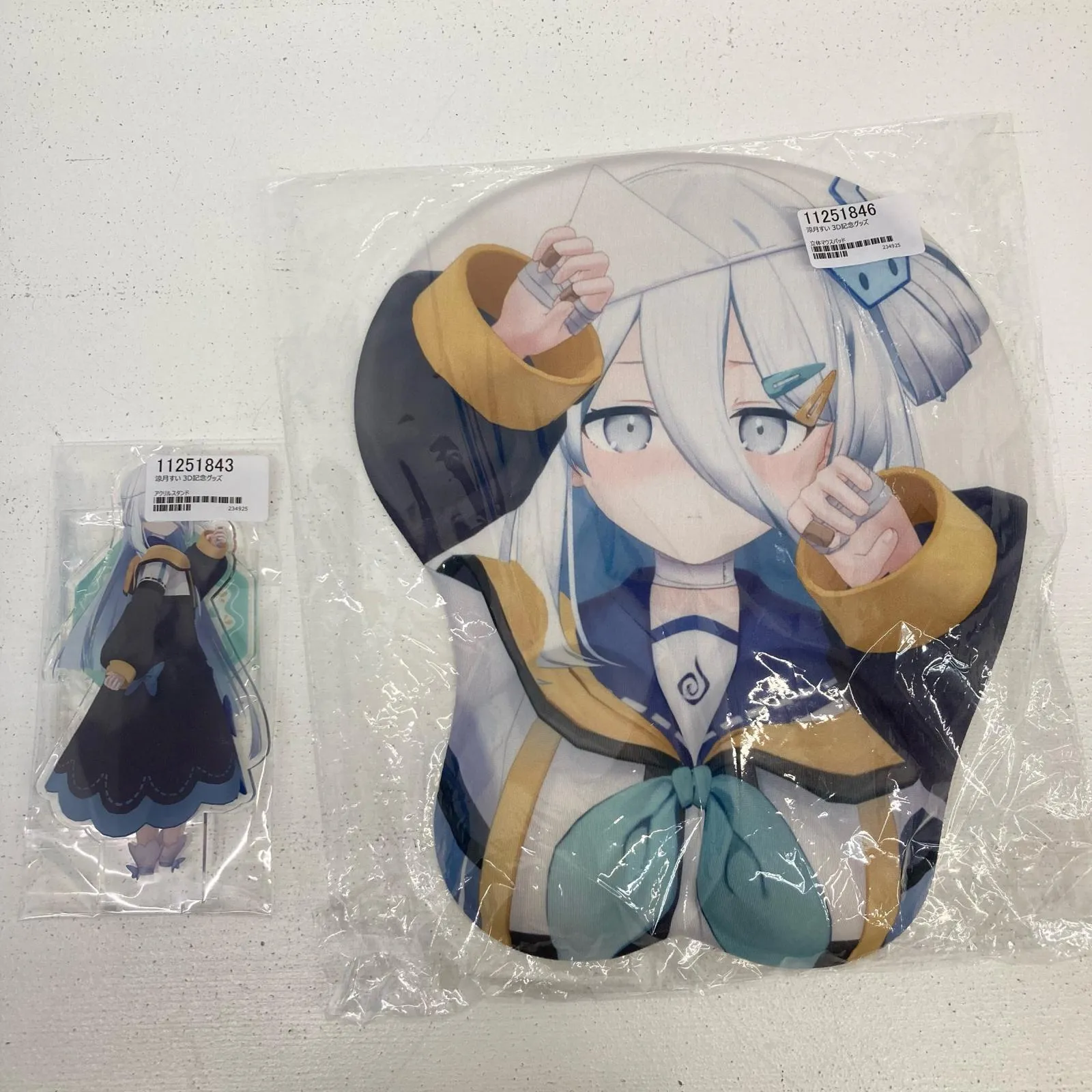 イオン広店】 2点 涼月すい 3D記念 グッズ 立体マウスパッド アクリル