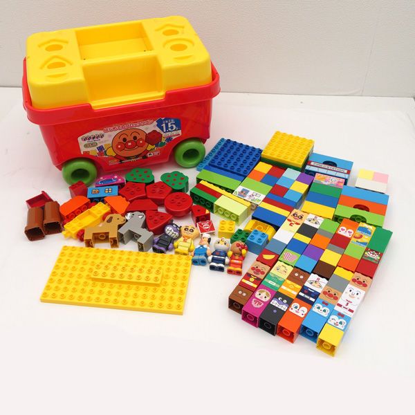 BANDAI / バンダイ ■BlockLabo　ファーストシリーズ　はじめてのブロックワゴン　アンパンマン 子供用品【中古】 【代引/同梱不可】